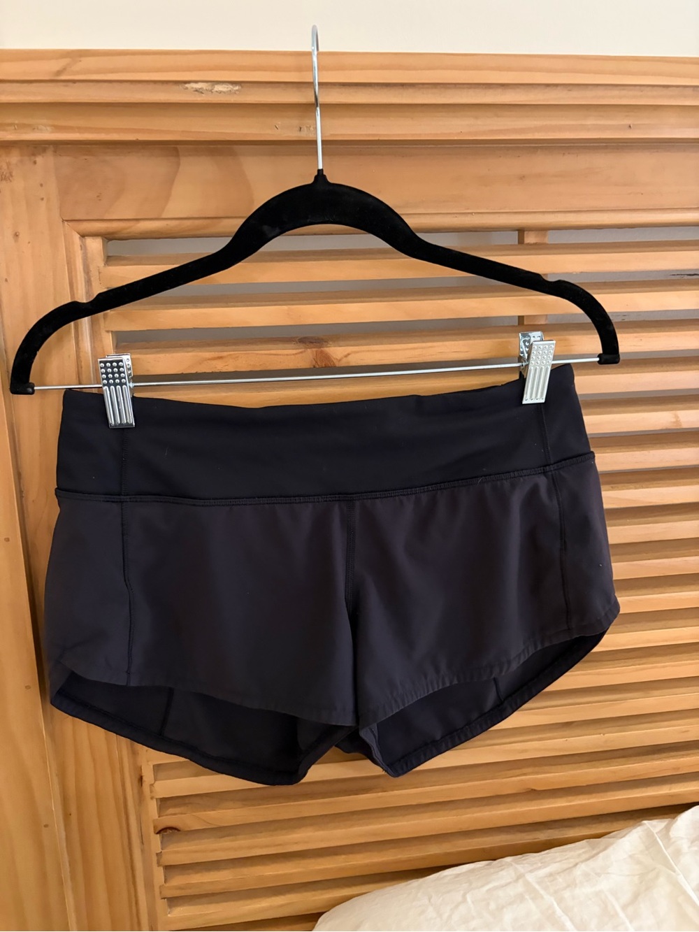 Lululemon speed up shorts